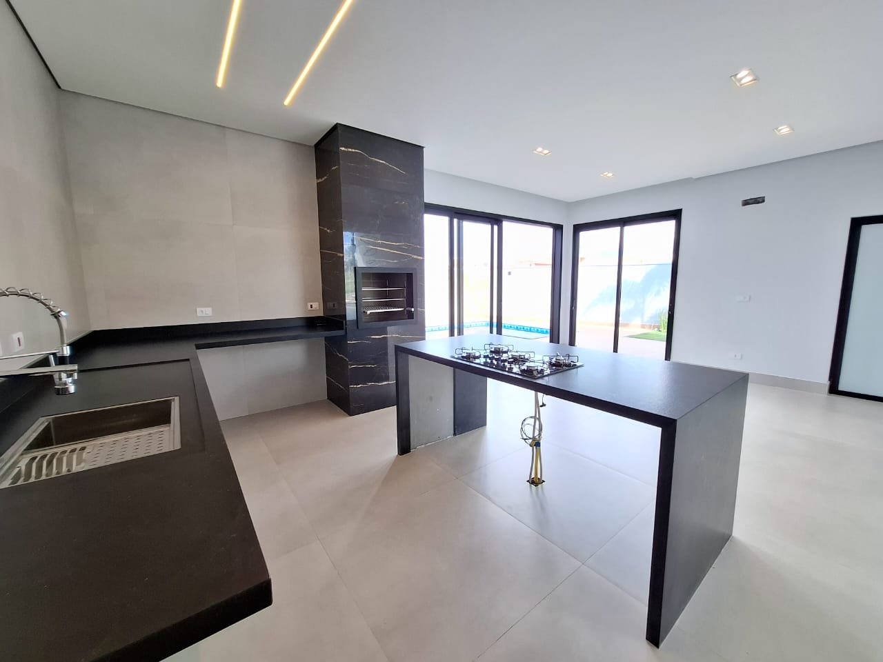 WhatsApp Image 2025-11-11 at 21.17.08